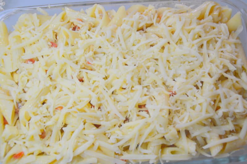 Easy Cheesy Chicken Casserole Recipe