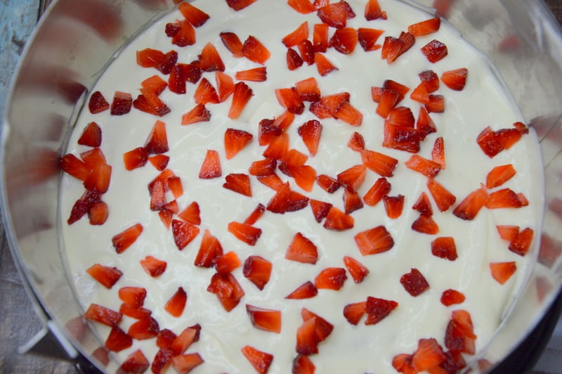 Strawberry and cream icebox cake